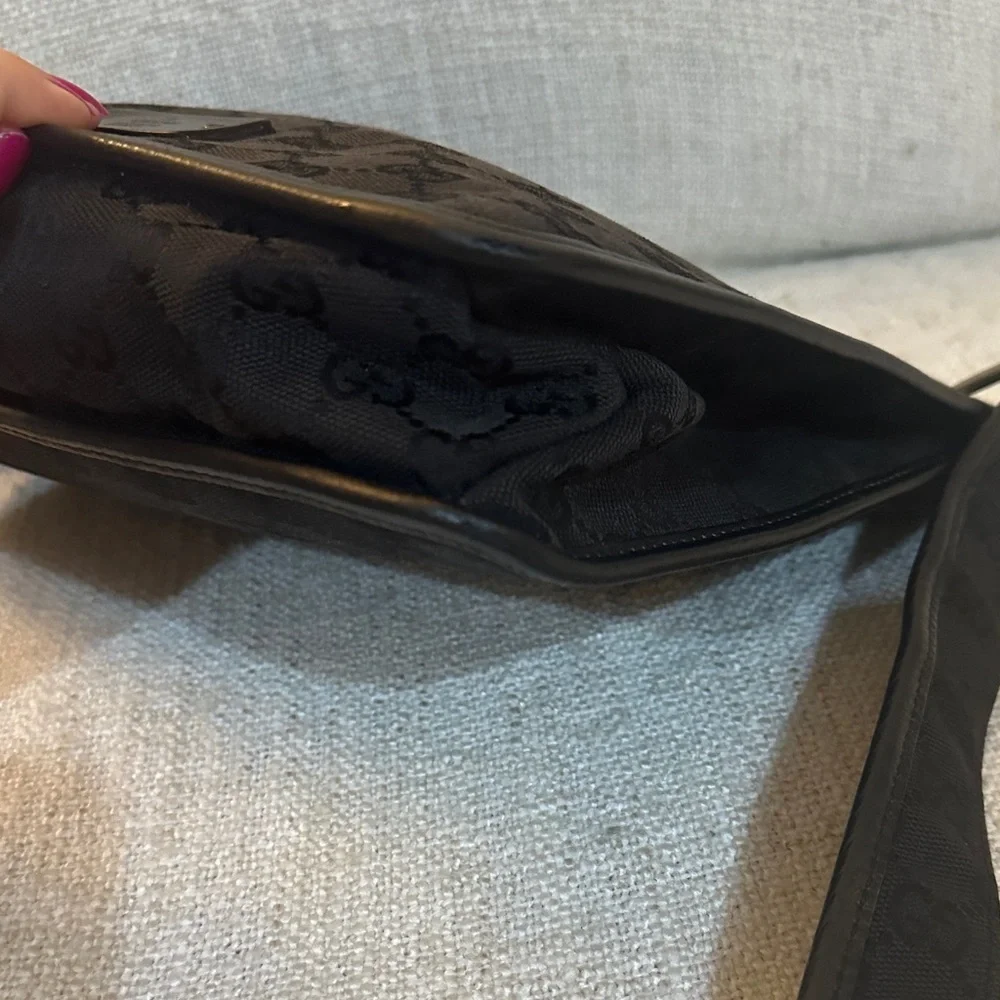 Gucci elegant authentic